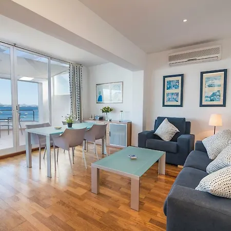 Semesterbostad Beachfront Tanamar